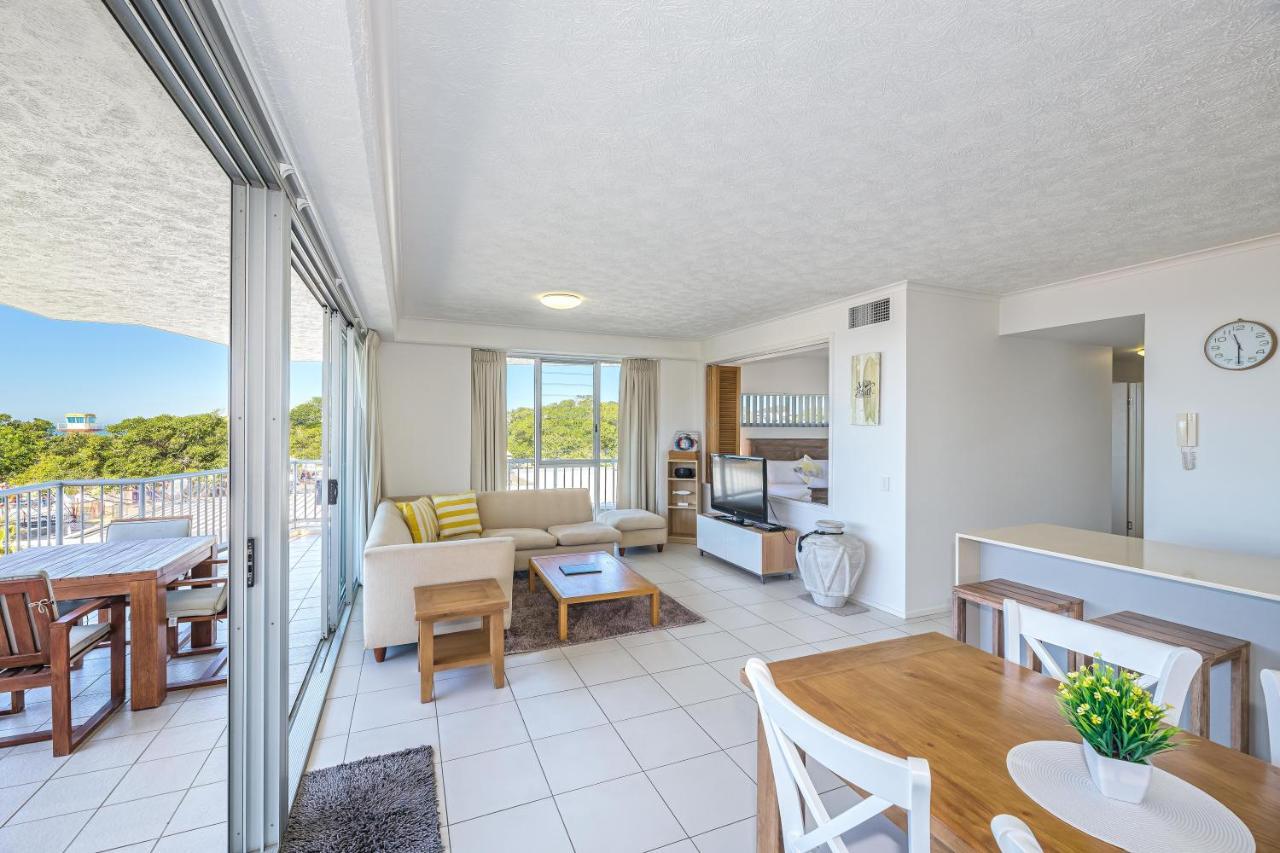 On The Beach Resort Bribie Island Woorim Екстер'єр фото