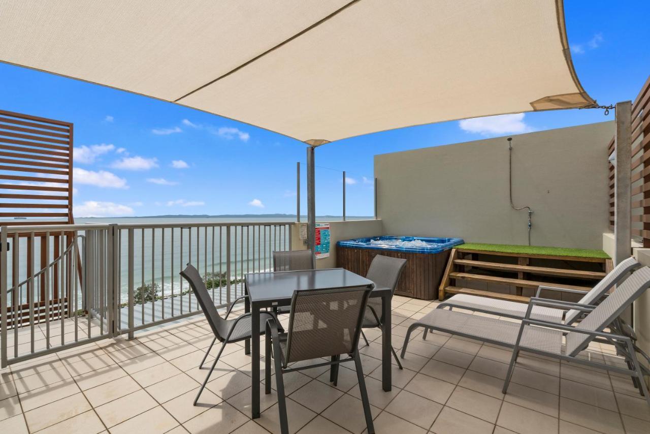 On The Beach Resort Bribie Island Woorim Екстер'єр фото