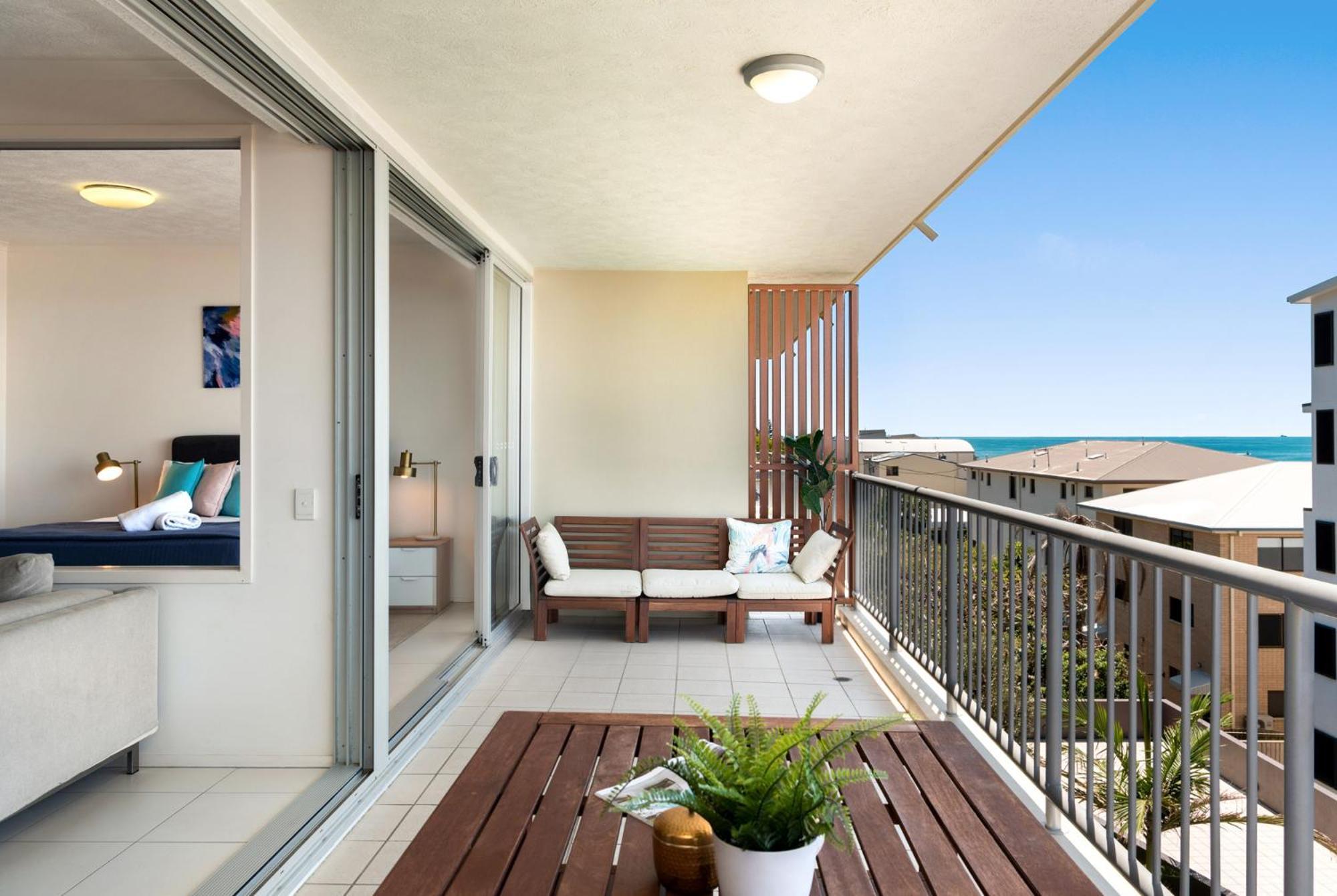 On The Beach Resort Bribie Island Woorim Екстер'єр фото