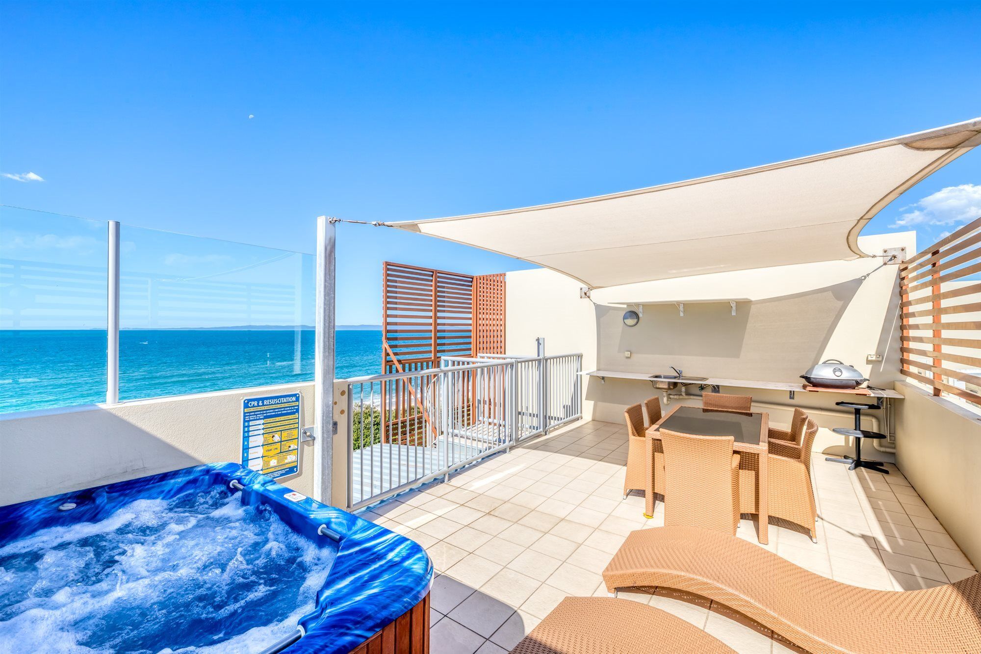 On The Beach Resort Bribie Island Woorim Екстер'єр фото